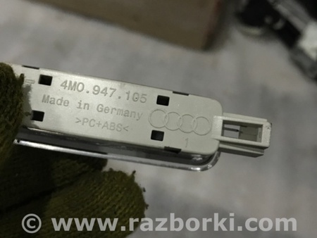 ФОТО Плафон подсветки салона для Audi (Ауди) A4 B8 - 8K2, 8K5 (08.2007-11.2015) Киев