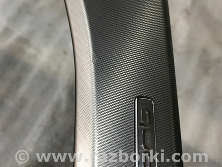 ФОТО Накладка на торпедо для Audi (Ауди) A4 B8 - 8K2, 8K5 (08.2007-11.2015) Киев