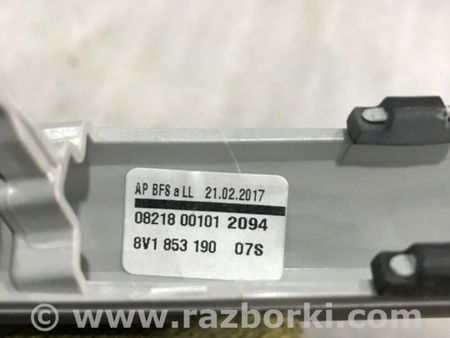 ФОТО Накладка на торпедо для Audi (Ауди) A3 8V1, 8VA, 8V7, 8VS (03.2012-...) Киев
