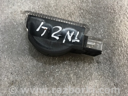 ФОТО Плафон подсветки салона для Audi (Ауди) A3 8V1, 8VA, 8V7, 8VS (03.2012-...) Киев