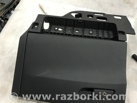 ФОТО Бардачок для Audi (Ауди) A4 B8 - 8K2, 8K5 (08.2007-11.2015) Киев