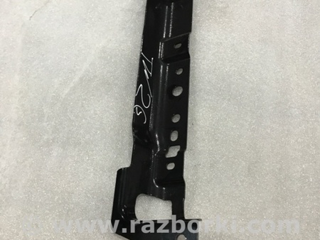 ФОТО Кронштейн для Audi (Ауди) A4 B8 - 8K2, 8K5 (08.2007-11.2015) Киев