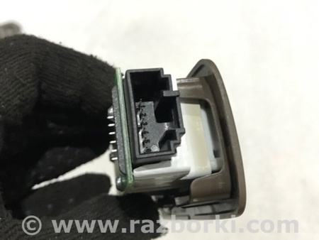 ФОТО Плафон подсветки салона для Porsche Cayenne Type 958 (10-18) Киев