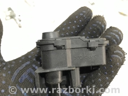 ФОТО Активатор лючка бензобака для Porsche Cayenne Type 958 (10-18) Киев