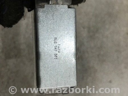 ФОТО Плафон подсветки салона для Porsche Cayenne Type 958 (10-18) Киев