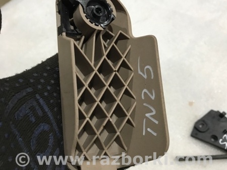 ФОТО Ручка открывания капота для Porsche Cayenne Type 958 (10-18) Киев