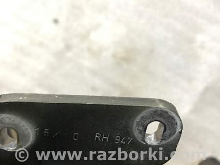 ФОТО Петля крышки багажника для Porsche Cayenne Type 958 (10-18) Киев