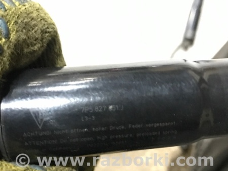 ФОТО Амортизатор крышки багажника для Porsche Cayenne Type 958 (10-18) Киев