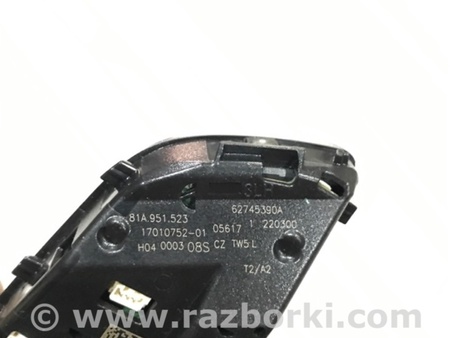 ФОТО Кнопки на руль для Audi (Ауди) A3 8V1, 8VA, 8V7, 8VS (03.2012-...) Киев
