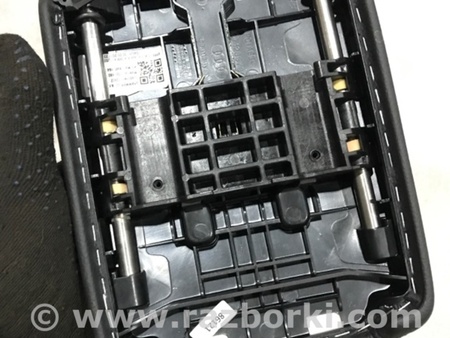 ФОТО Крышка подлокотника для Audi (Ауди) A4 B8 - 8K2, 8K5 (08.2007-11.2015) Киев