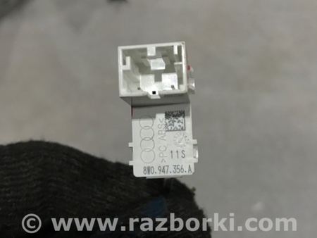 ФОТО Планка подсветки для Audi (Ауди) A4 B8 - 8K2, 8K5 (08.2007-11.2015) Киев