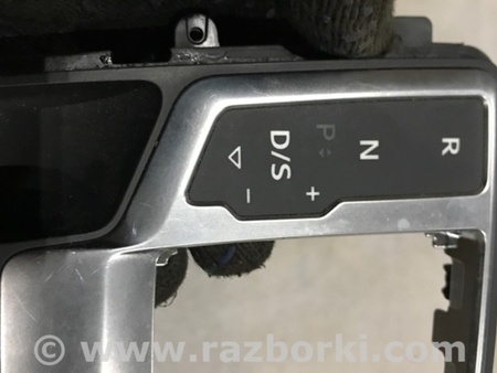 ФОТО Накладка центральной консоли для Audi (Ауди) A4 B8 - 8K2, 8K5 (08.2007-11.2015) Киев