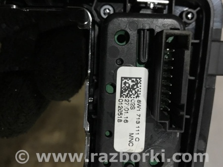 ФОТО Накладка центральной консоли для Audi (Ауди) A4 B8 - 8K2, 8K5 (08.2007-11.2015) Киев