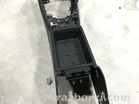ФОТО Консоль центральная для Audi (Ауди) A4 B8 - 8K2, 8K5 (08.2007-11.2015) Киев