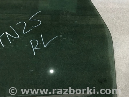 ФОТО Стекло двери для Porsche Cayenne Type 958 (10-18) Киев