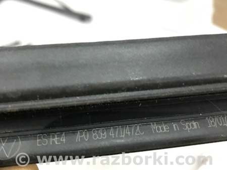 ФОТО Уплотнитель стекла двери для Porsche Cayenne Type 958 (10-18) Киев