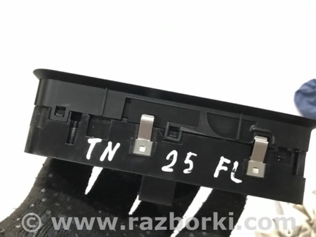 ФОТО Кнопка для Porsche Cayenne Type 958 (10-18) Киев