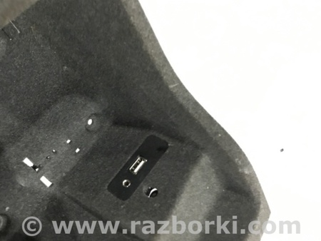 ФОТО Бардачок для Porsche Cayenne Type 958 (10-18) Киев