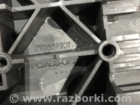 ФОТО Крышка подлокотника для Audi (Ауди) A3 8V1, 8VA, 8V7, 8VS (03.2012-...) Киев