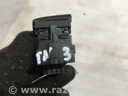 ФОТО Кнопка для Audi (Ауди) A3 8V1, 8VA, 8V7, 8VS (03.2012-...) Киев