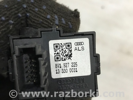 ФОТО Кнопка для Audi (Ауди) A3 8V1, 8VA, 8V7, 8VS (03.2012-...) Киев