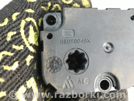 ФОТО Сервопривод заслонок печки для Audi (Ауди) A4 B8 - 8K2, 8K5 (08.2007-11.2015) Киев