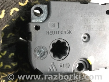 ФОТО Сервопривод заслонок печки для Audi (Ауди) A4 B8 - 8K2, 8K5 (08.2007-11.2015) Киев