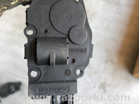 ФОТО Сервопривод заслонок печки для Porsche Cayenne Type 958 (10-18) Киев