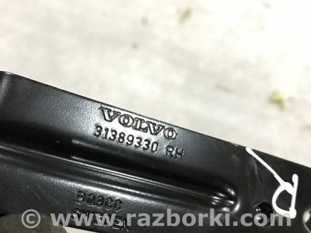 ФОТО Кронштейн для Volvo XC90 Киев