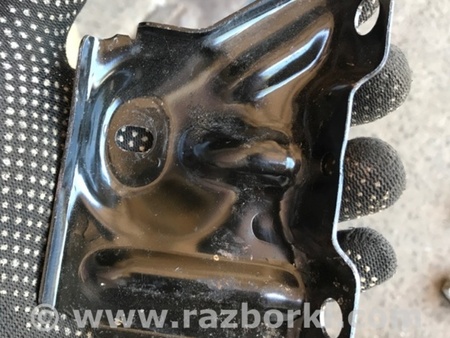 ФОТО Кронштейн для Porsche Cayenne Type 958 (10-18) Киев