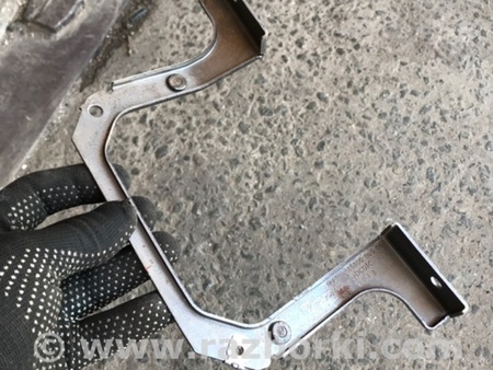 ФОТО Кронштейн для Porsche Cayenne Type 958 (10-18) Киев