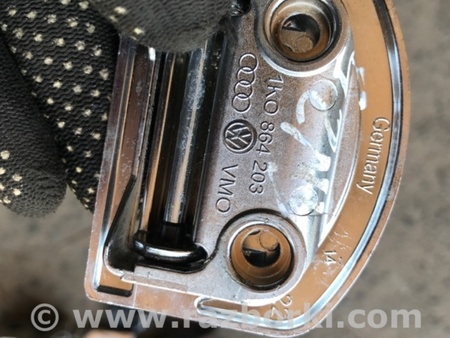 ФОТО Кронштейн крепления груза для Porsche Cayenne Type 958 (10-18) Киев