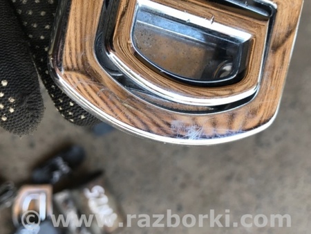 ФОТО Кронштейн крепления груза для Porsche Cayenne Type 958 (10-18) Киев