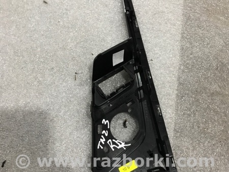 ФОТО Накладка на карту двери для Audi (Ауди) A4 B8 - 8K2, 8K5 (08.2007-11.2015) Киев