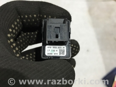 ФОТО Кнопка для Audi (Ауди) A4 B8 - 8K2, 8K5 (08.2007-11.2015) Киев