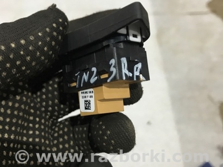 ФОТО Кнопка для Audi (Ауди) A4 B8 - 8K2, 8K5 (08.2007-11.2015) Киев