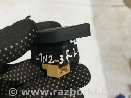 ФОТО Кнопка для Audi (Ауди) A4 B8 - 8K2, 8K5 (08.2007-11.2015) Киев