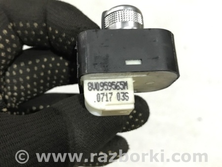 ФОТО Кнопка для Audi (Ауди) A3 8V1, 8VA, 8V7, 8VS (03.2012-...) Киев