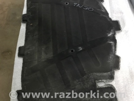 ФОТО Обшивка капота для Audi (Ауди) A3 8V1, 8VA, 8V7, 8VS (03.2012-...) Киев