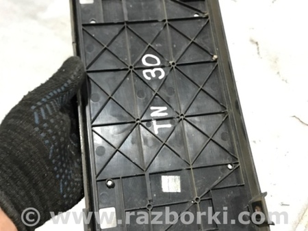 ФОТО Площадка номерного знака для Audi (Ауди) A3 8V1, 8VA, 8V7, 8VS (03.2012-...) Киев