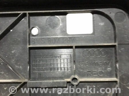 ФОТО Площадка номерного знака для Audi (Ауди) A3 8V1, 8VA, 8V7, 8VS (03.2012-...) Киев