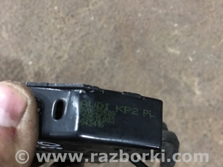 ФОТО Замок капота для Audi (Ауди) A3 8V1, 8VA, 8V7, 8VS (03.2012-...) Киев