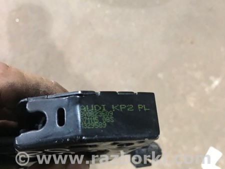 ФОТО Замок капота для Audi (Ауди) A3 8V1, 8VA, 8V7, 8VS (03.2012-...) Киев