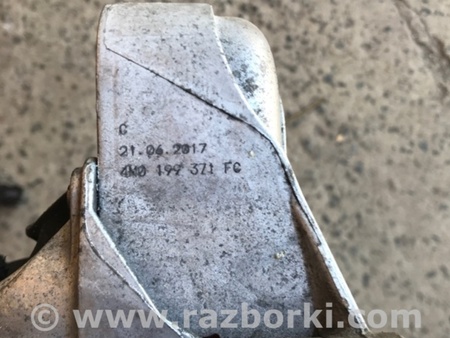 ФОТО Подушка двигателя для Audi (Ауди) A4 B8 - 8K2, 8K5 (08.2007-11.2015) Киев