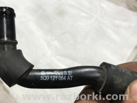 ФОТО Патрубок системы охлаждения для Audi (Ауди) A3 8V1, 8VA, 8V7, 8VS (03.2012-...) Киев