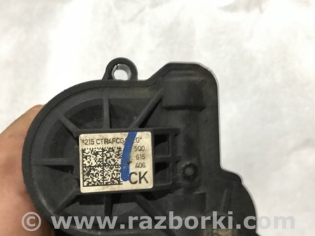 ФОТО Моторчик стояночного тормоза для Audi (Ауди) A3 8V1, 8VA, 8V7, 8VS (03.2012-...) Киев