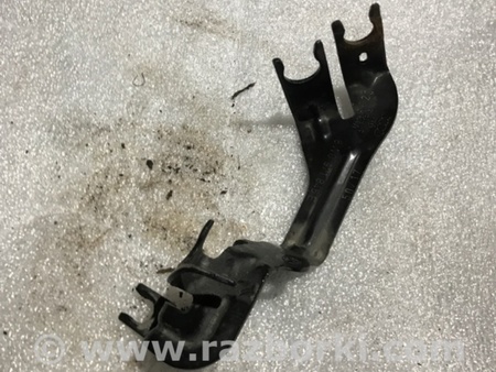 ФОТО Кронштейн для Audi (Ауди) A4 B8 - 8K2, 8K5 (08.2007-11.2015) Киев