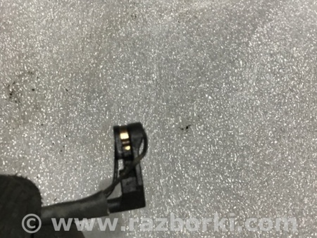 ФОТО Датчик износа тормозных колодок для Audi (Ауди) A4 B8 - 8K2, 8K5 (08.2007-11.2015) Киев