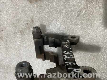 ФОТО Скоба суппорта для Audi (Ауди) A4 B8 - 8K2, 8K5 (08.2007-11.2015) Киев