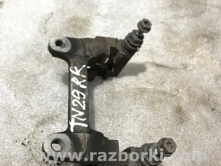 ФОТО Скоба суппорта для Audi (Ауди) A4 B8 - 8K2, 8K5 (08.2007-11.2015) Киев